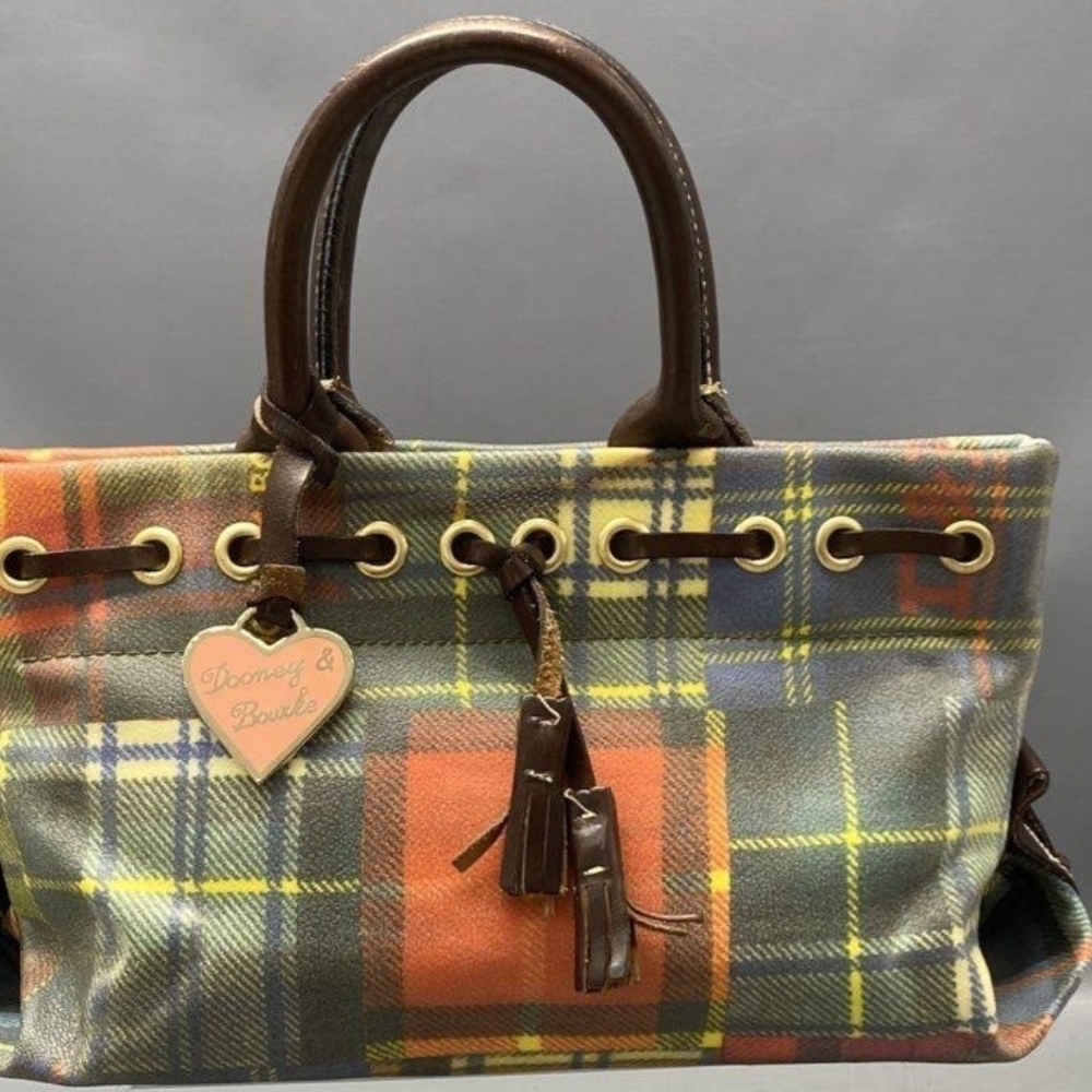 Dooney & Bourke Plaid Tote - Limited Season Release Heart Shaped Hang Tag